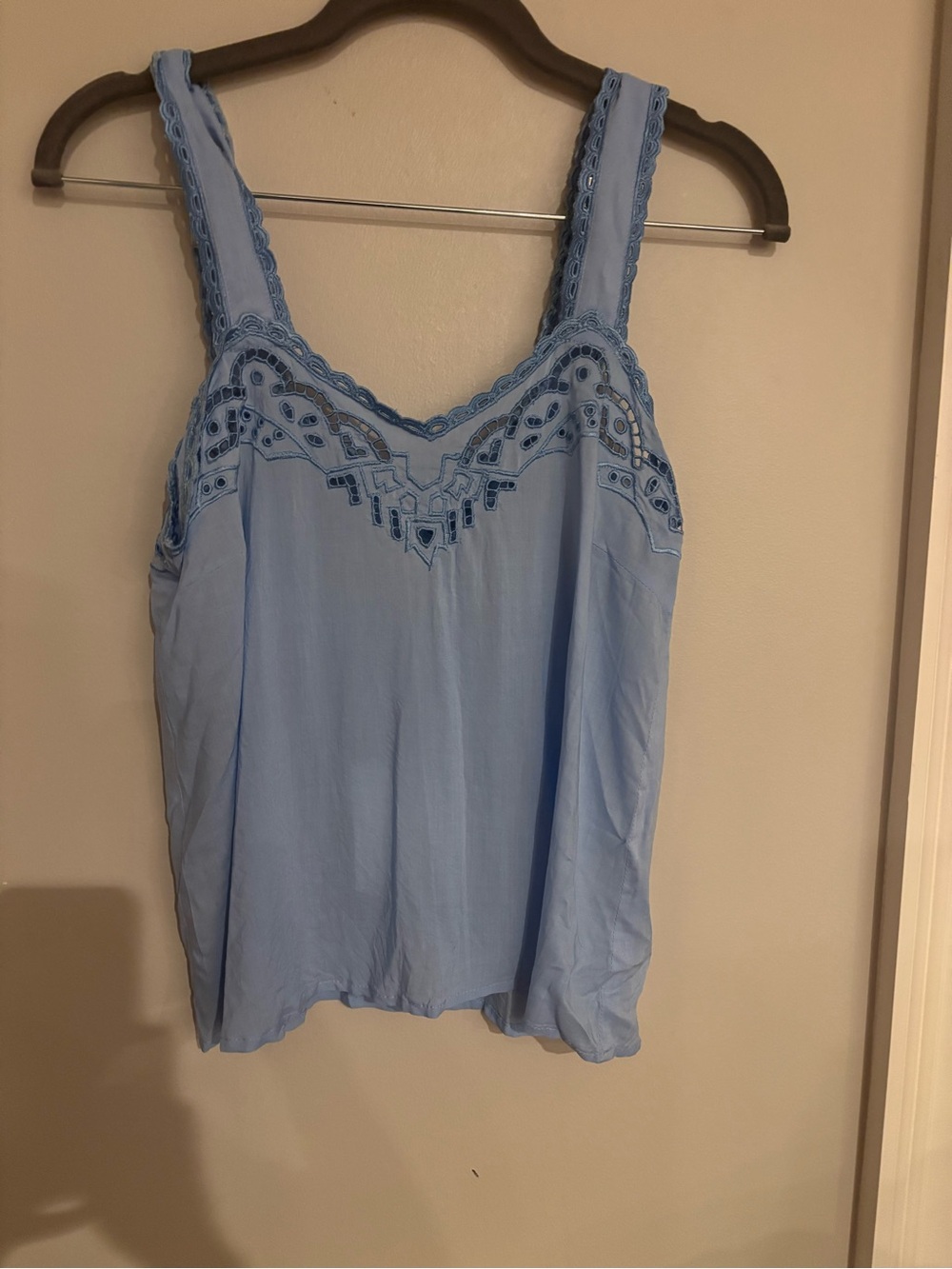 Embroidered Light Blue Sleeveless Camisole